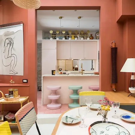 Rue Honore Chevalier Townhouse By Onefinestay *