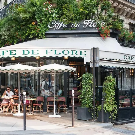 Rue Honore Chevalier Townhouse By Onefinestay * Paříž